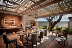 Kwandwe Private Game Reserve - Fort House