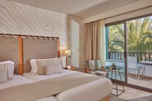 Deluxe Front Ocean View 2 adults room in Secrets Lanzarote Resort & Spa - Adults Only (+18)