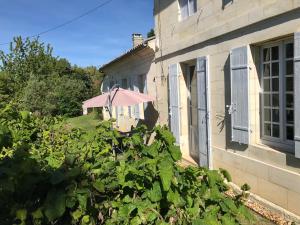 Maisons de vacances Le Pain de Lune Gite et Chambre d'hotes avec Piscine : photos des chambres