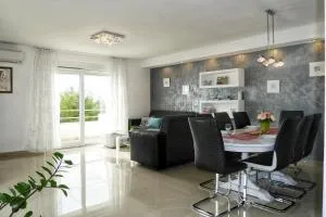 Apartment Nike - Celina