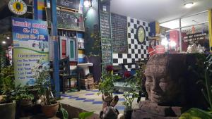 Mr. Clean Guesthouse