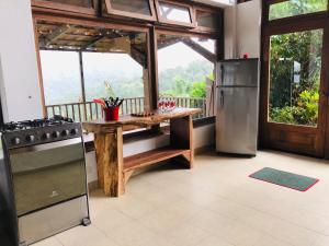 Elegant Home in Private Ecological Property, with Private River - Bird Watching 240 Bird Species