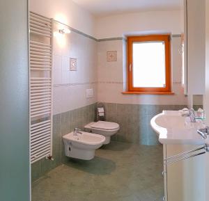 Teresa Campi Apartments Lake view by Gardadomusmea