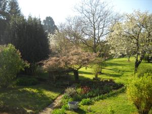 B&B / Chambres d'hotes RELAIS DES VIGNOTTES : photos des chambres