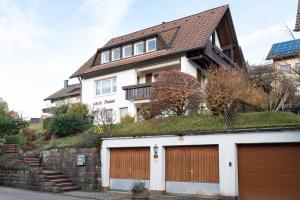 Apartament HAUS IRENE gemütlich moderner Schwarzwald Baiersbronn Niemcy