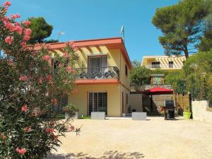 3 star apartement Apartment Carnoux-Calanques (RFB110) Carnoux Prantsusmaa