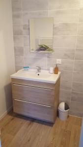 Appartements Studios tout equipes : photos des chambres