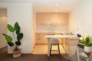 York St Apartments