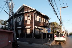 บ้านเสงี่ยม-มณี Baan Sa ngiam-Manee - Ubytování bez kategorie ve městě Sakon Nakhon