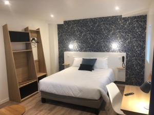 Hotels Mayrena Hotel Restaurant - Destination Le Treport Mers : photos des chambres