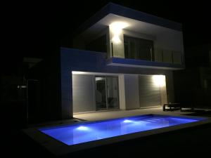 3018 Vistabella- Malibu