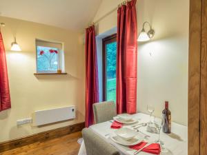 Woodpeckers Cottage