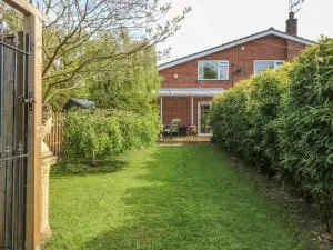 End Retreat - Wroxham