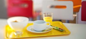 Hotels FAST HOTEL Les Ulis - Courtaboeuf : photos des chambres