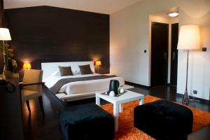 Hotels Le Domaine des Lys : photos des chambres