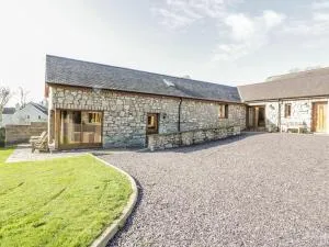 Beudy Bach - Llangoed