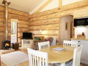Moorhen Lodge