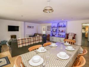 Cariad Cottage