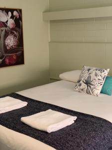 Finley Country Club Hotel Motel