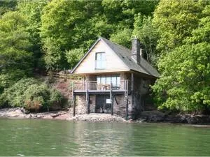 Sandridge Boathouse - Dittisham
