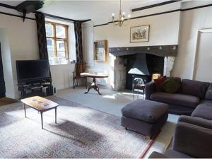 Hornshayne Farmhouse