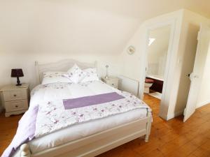 Fuschia Cottage