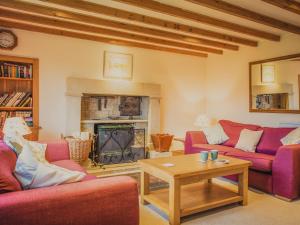 Deerclose West Farmhouse