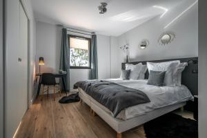 Appart'hotels La Grange des Peres : Appartement Standard