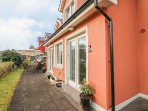 Ring of Kerry Golf Club Cottage