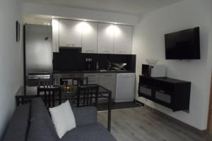 APPARTEMENT T3 DUPLEX R+1 AU CALME 1 A 6 COUCHAGE