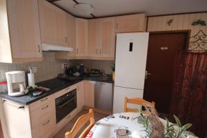 Domaine de vacances à 600m de la plage animations piscines en supplément villa climatisée 3 chambres 6 couchages WIFI - LRTAMB5