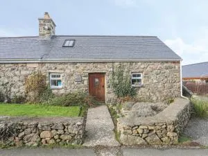 Bwthyn Bach - Pistyll