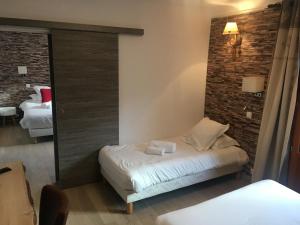 Hotels Hotel Chastellares : photos des chambres