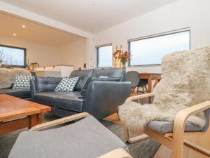 Idlewild, 2 Wheal Turnavore