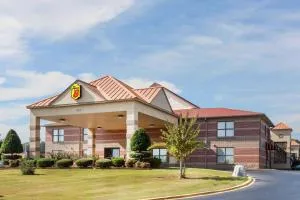 Super 8 by Wyndham Jacksonville AR - Lonoke
