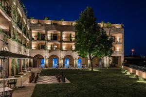 Hotels Hotel du Roi & Spa by SOWELL COLLECTION : photos des chambres