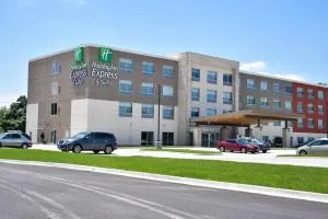 Holiday Inn Express & Suites - Bensenville - O'Hare by IHG - إلمهورست