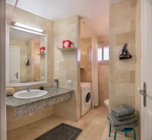 500 m spiaggia, vista oceano, ultimo piano, Wi-Fi, aria condizionata