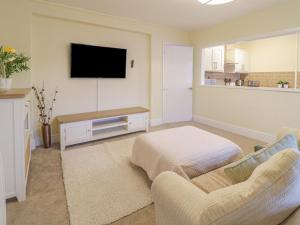 Beside The Sea - In Town