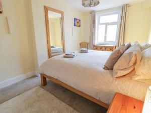 Beside The Sea - In Town