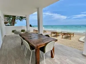 Ocean Blue Apartment with Panoramic Pool ZanzibarHouses - 吉汶瓦