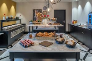 Hotels Hotel du Roi & Spa by SOWELL COLLECTION : photos des chambres