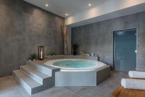 Hotels Hotel du Roi & Spa by SOWELL COLLECTION : photos des chambres