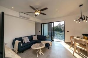 New And Fully Equipped 2 Br Apartment in Aldea Zama - Qs17