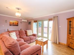 Little Tigh Clovelly