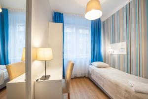 Deluxe Single Room with Private Bathroom room in Premium Hostel