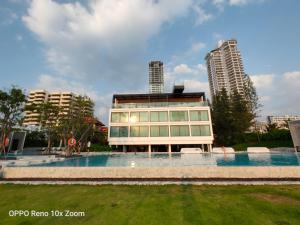 Veranda Residence by VS