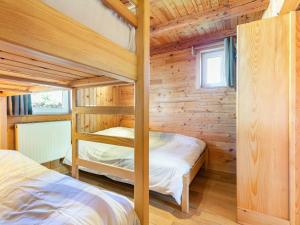 Chalets Quaint Chalet in Harreberg with Garden : photos des chambres