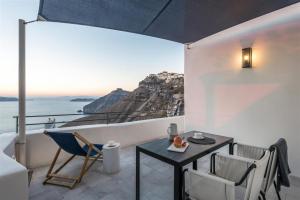 Porto Fira Suites Santorini Greece