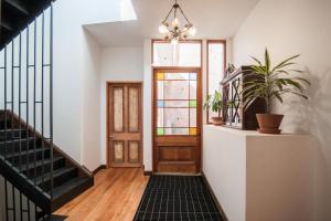 Casa California Guesthouse